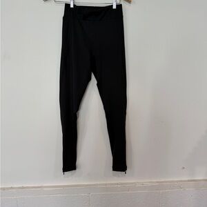 Fabletics Versatility Mesh Black High-Waist Active Leggings with Ankle Zips
